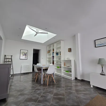 Maison Bord De Pour 4 Pers., Animaux Acceptes, Wifi, Parking - Fr-1-364-175 *